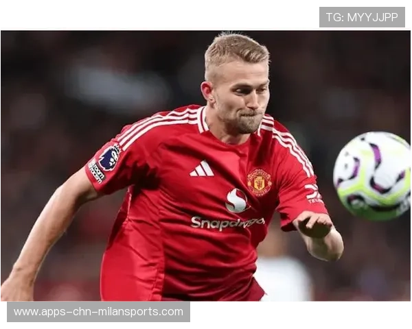 拜仁凭借持续传递掌控局势,德利赫特拦截强势