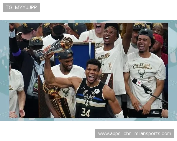 字母哥在密尔沃基主场接受致敬被视为告别仪式